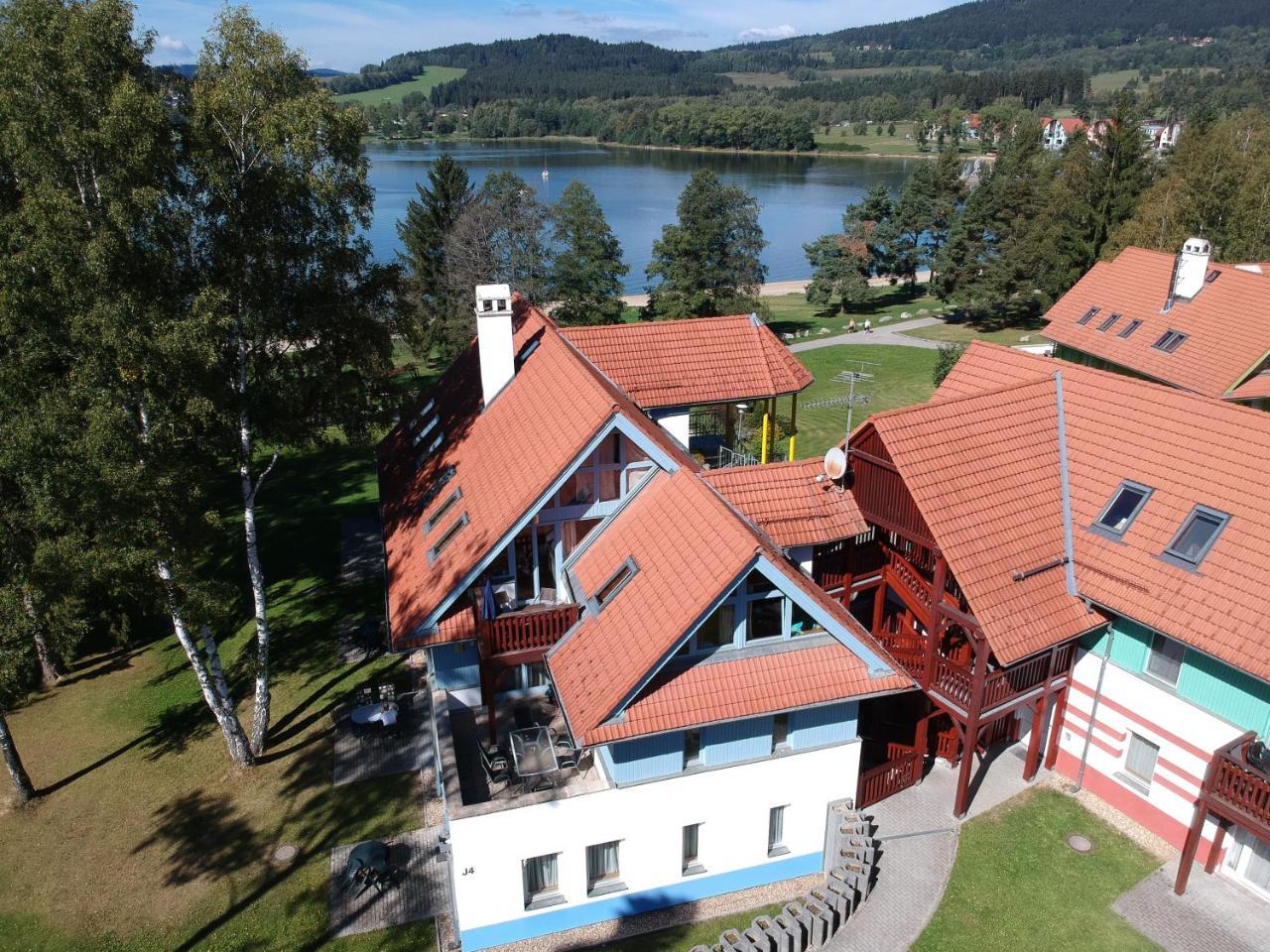 リプノ・ナト・ヴルタヴォウRiviera Lipno 415アパートメント エクステリア 写真